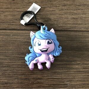 My Little Pony Blind Bag Clip: Izzy Moonbow